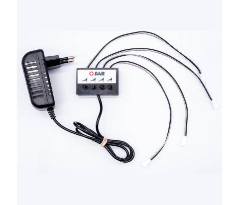 ALIMENTATORE 5 VOLT CON 4 USCITE REGOLABILI