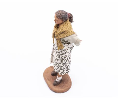 Fanciulla con Mani Dietro - h 30 cm
