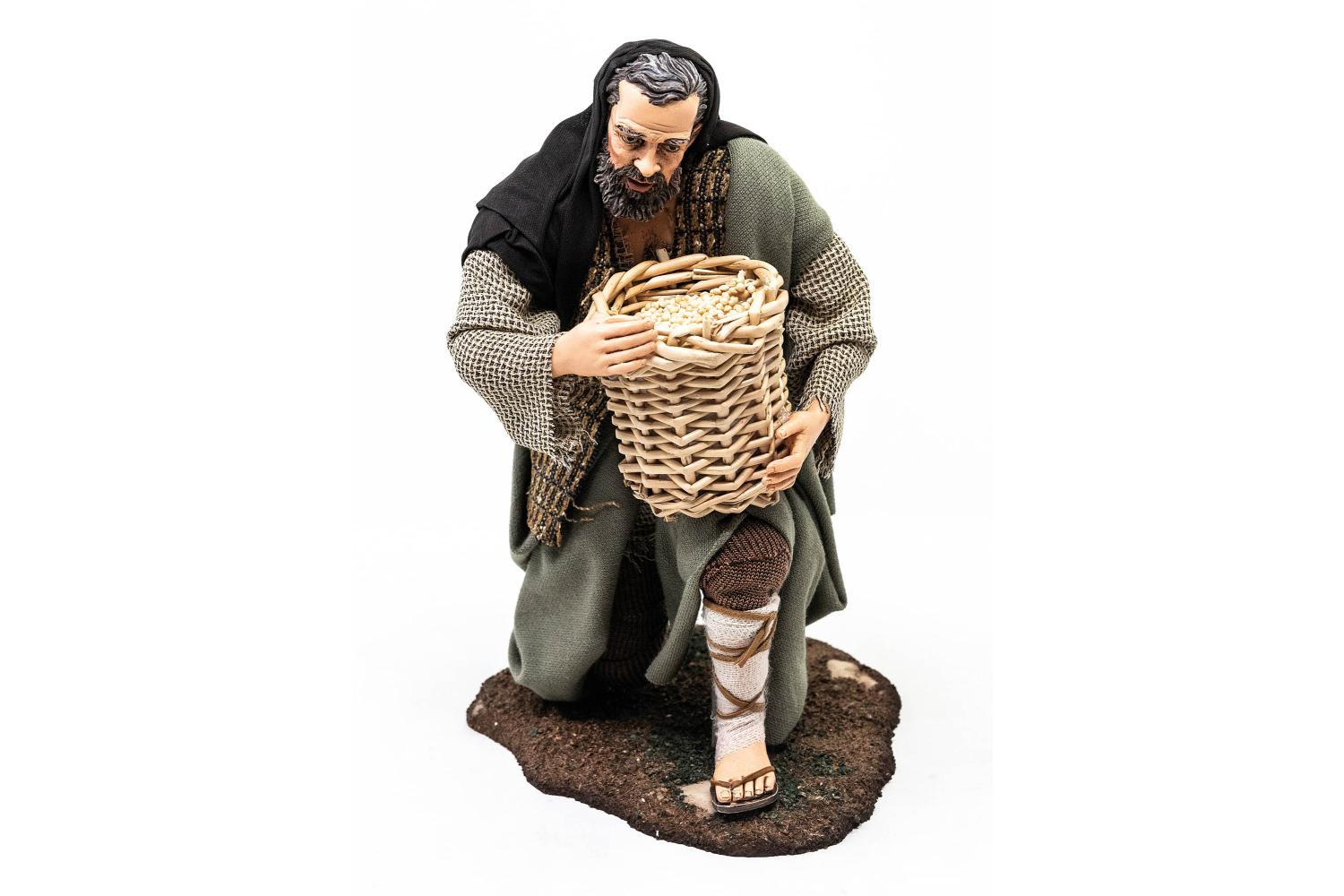 Uomo che offre il grano - Artistici Vestiti Fissi - 30 cm Serie 30 cm - Artistici Vestiti Fissi - 30 cm
