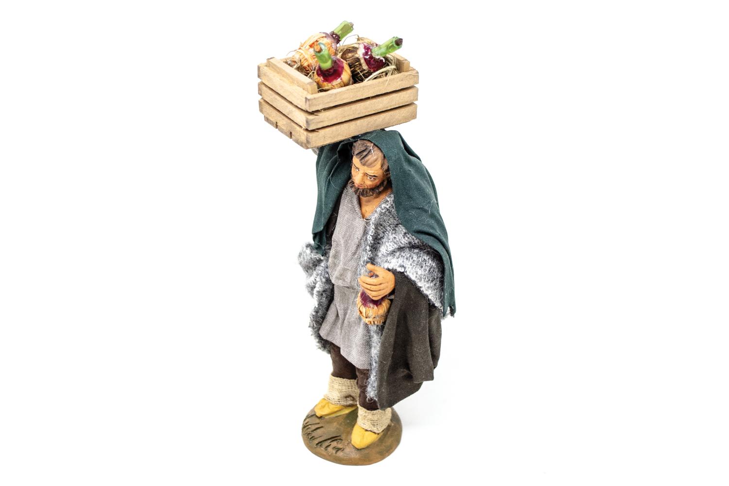 Uomo con Cassetta di Fiaschi - h 14 cm - Fisse Vestite - 14 cm