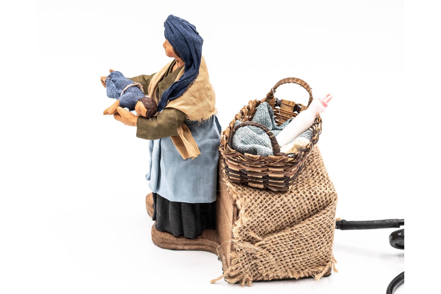 Mamma con Bimbo in Braccio - H 12 CM - Movimento - 12 cm