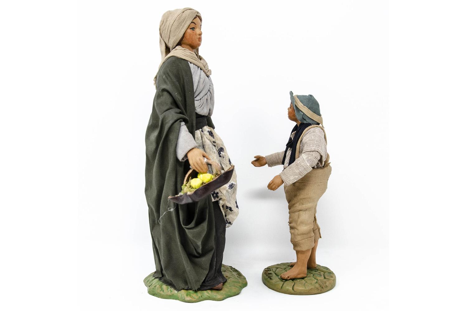 Donna con Fanciullo per Mano - Fisse Vestite - 24 cm Serie 24 cm - Fisse Vestite - 24 cm