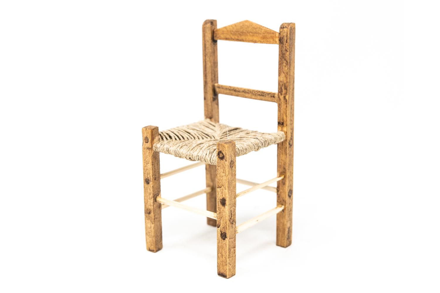 Sedia in Legno - Arredamento H 6.0 cm - Arredamento